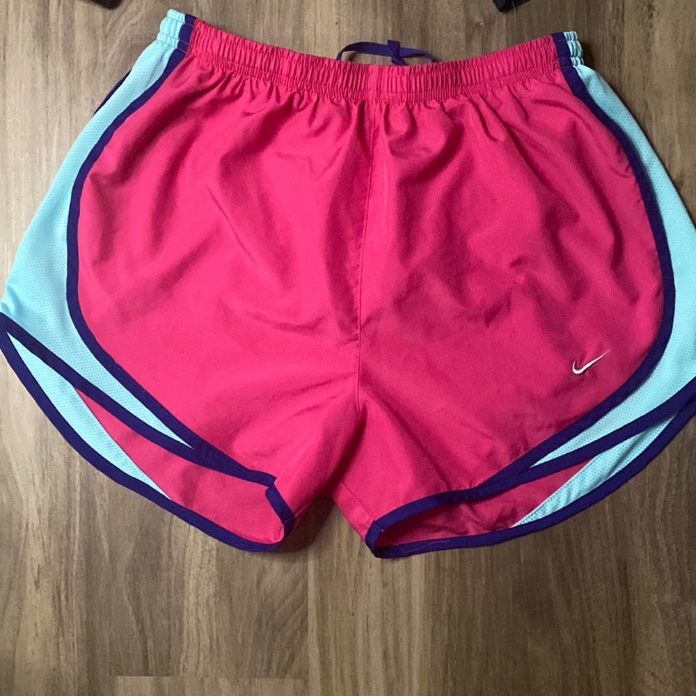 Nike tempo shorts size medium​